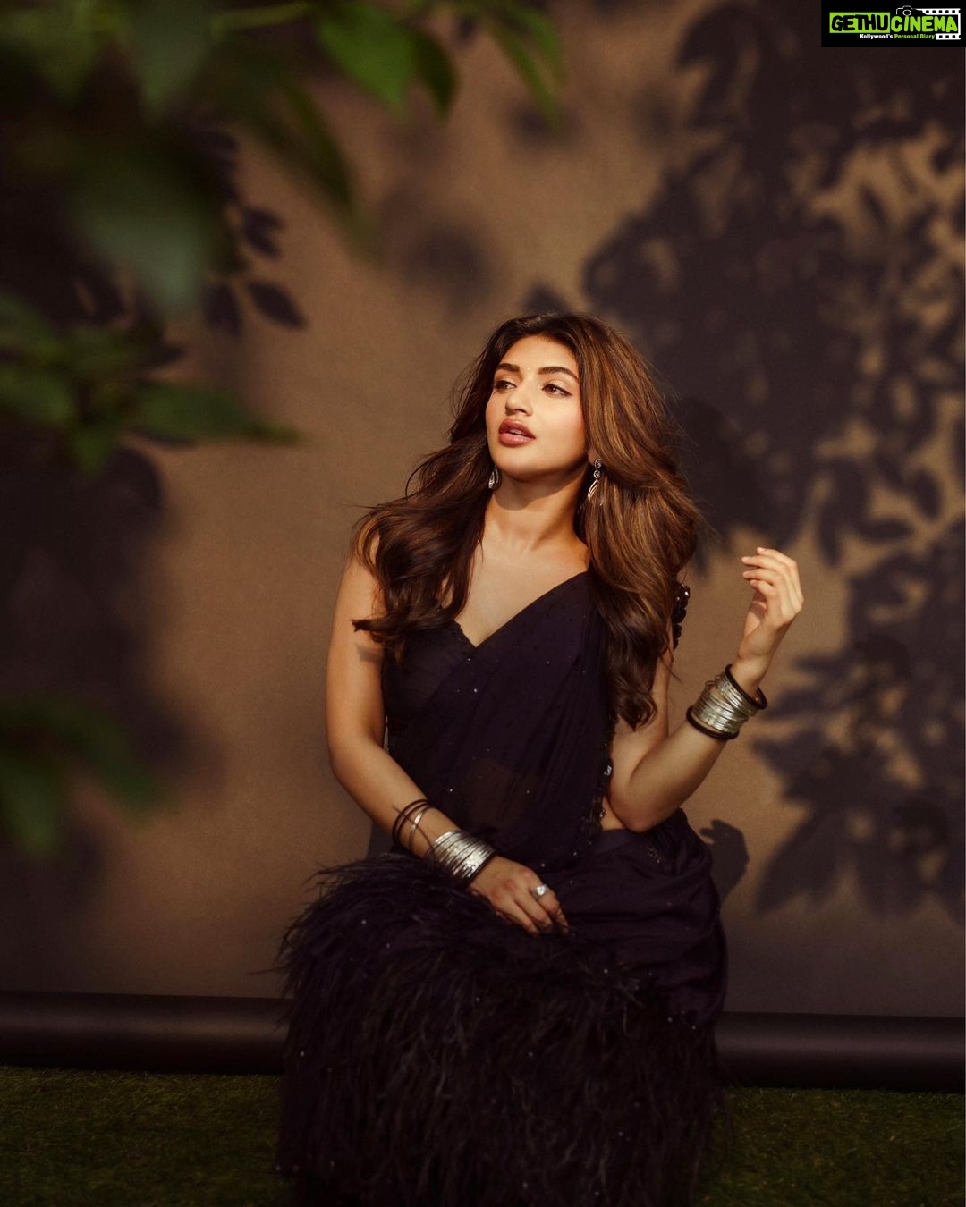 Sreeleela Instagram - When you don’t know what to wear the knack is wear black ✨ . . . . . . . . Styled by @rashmitathapa Wearing @tanva_by_deepika Jewellery @karnikajewelshyd Makeup @makeupartist_arti Hair @tejisinghofficial Shot by @puchi.photography Styling team @tedhimedhi