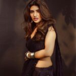 Sreeleela Instagram - When you don’t know what to wear the knack is wear black ✨ . . . . . . . . Styled by @rashmitathapa Wearing @tanva_by_deepika Jewellery @karnikajewelshyd Makeup @makeupartist_arti Hair @tejisinghofficial Shot by @puchi.photography Styling team @tedhimedhi