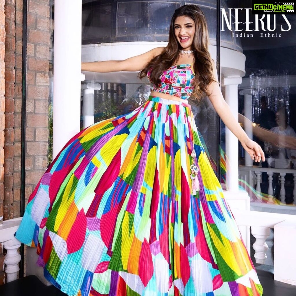Sreeleela Instagram - Thrilled to announce my collaboration with Neerus, where fashion dreams come alive! Get ready to be swept away by the allure of style. @neerusindia @avnish003