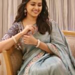 Sri Divya Instagram - Last night’s #RaidMovie Pre Release Event ! 💗 Pretty saree from @alankarabridal_pret Jewelry by @mspinkpantherjewel 📸 Captured by @mg_photography06 #Raid from 10th Nov! Chennai,Tamilnadu