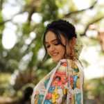 Sri Satya Instagram - @sri_satya_ being elegant as always!! Watch #maabonalajaatara today at 6 pm only on #starmaa.