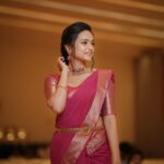 Sri Satya Instagram - "In a pink state of mind 💕 . . . Jewellery @kriyaah002 ❤️ Saree @only_pattu ❤️ #saree #sareelove #sareefashion #srisatya #traditional #pink #sareeinpink #naturals #naturalskincare #ad.