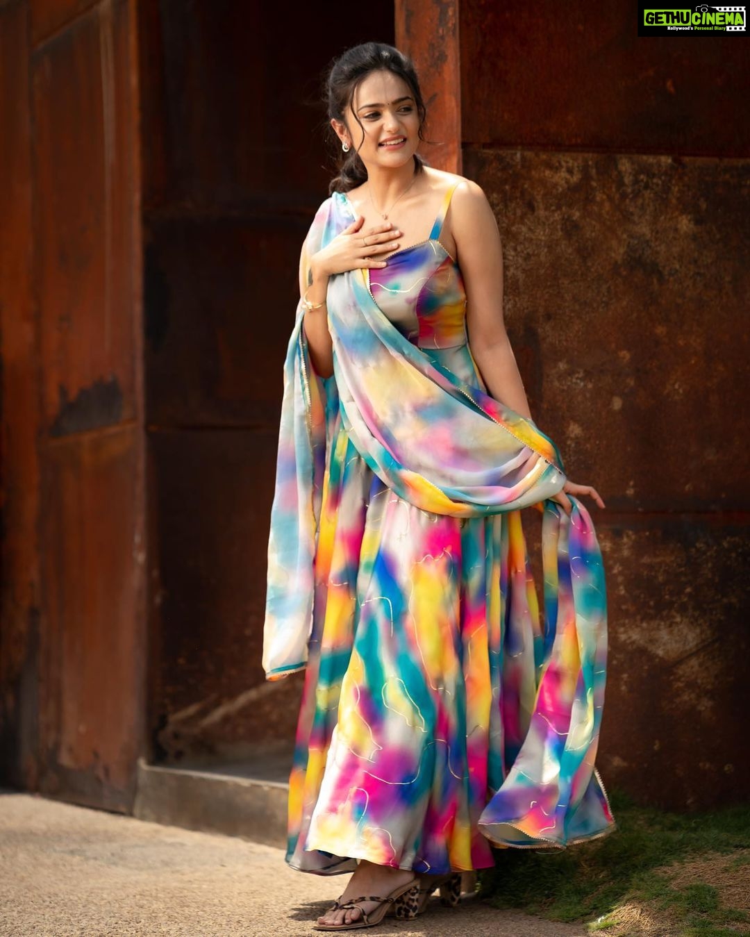 Sri Satya Instagram - 🧚♂️ . . . 👗 @label_viko ❤️