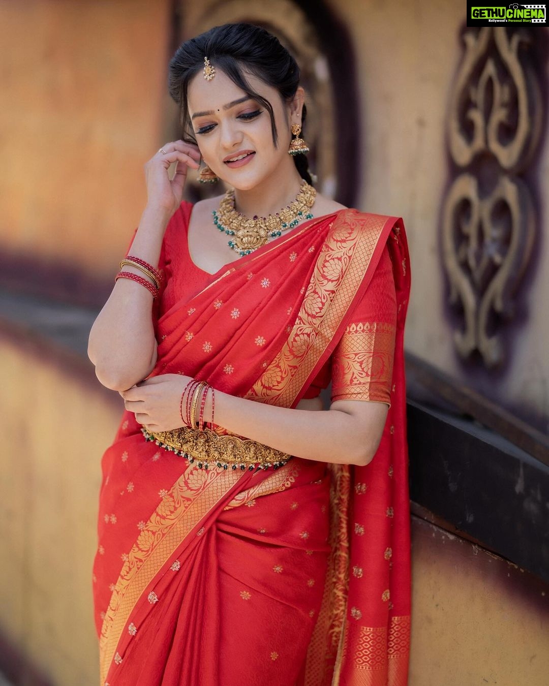 Sri Satya Instagram - ❤️ . . . Jewellery @kriyaah002 📸 @manoj_gangula