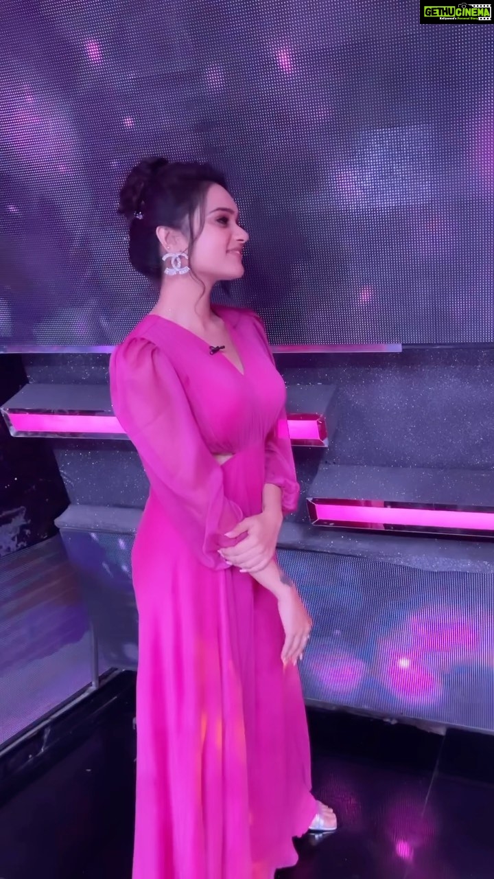 Sri Satya Instagram - 👗 @navya.marouthu ❤️ Mua @nagmakeovers ❤️ Vc @_mr_reddy._