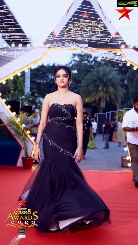 Sri Satya Instagram - With style, charisma, and a touch of magic, @sri_satya_ is all set to dazzle at the Star Maa Parivaar Awards 2023, airing on November 5th, Sunday at 6 PM, exclusively on #StarMaa #StarMaaParivaarAwards2023 #SMPA2023