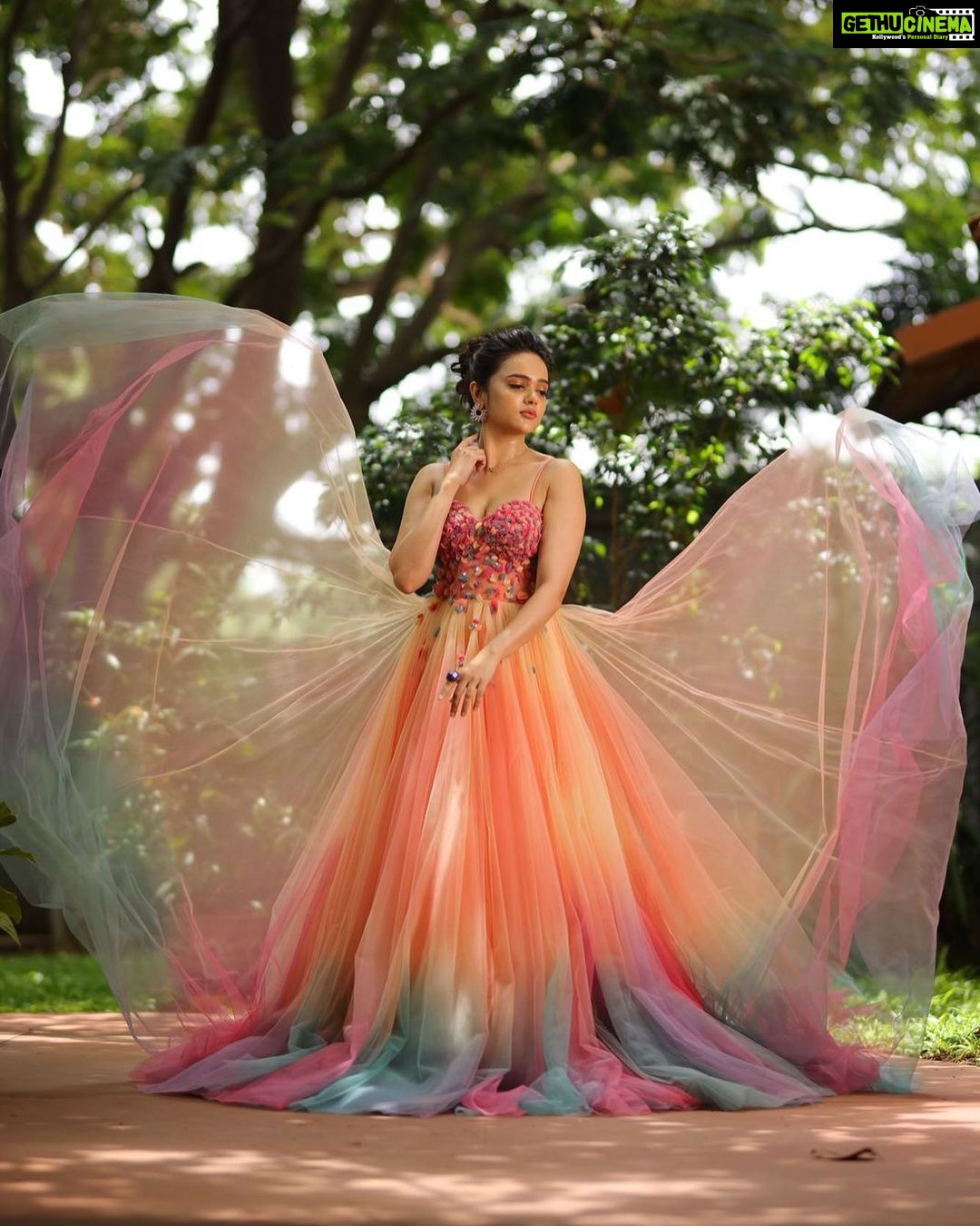 Sri Satya - 135.7K Likes - 🦋
.
.
.
👗 @amulyakrishnacoutureofficial