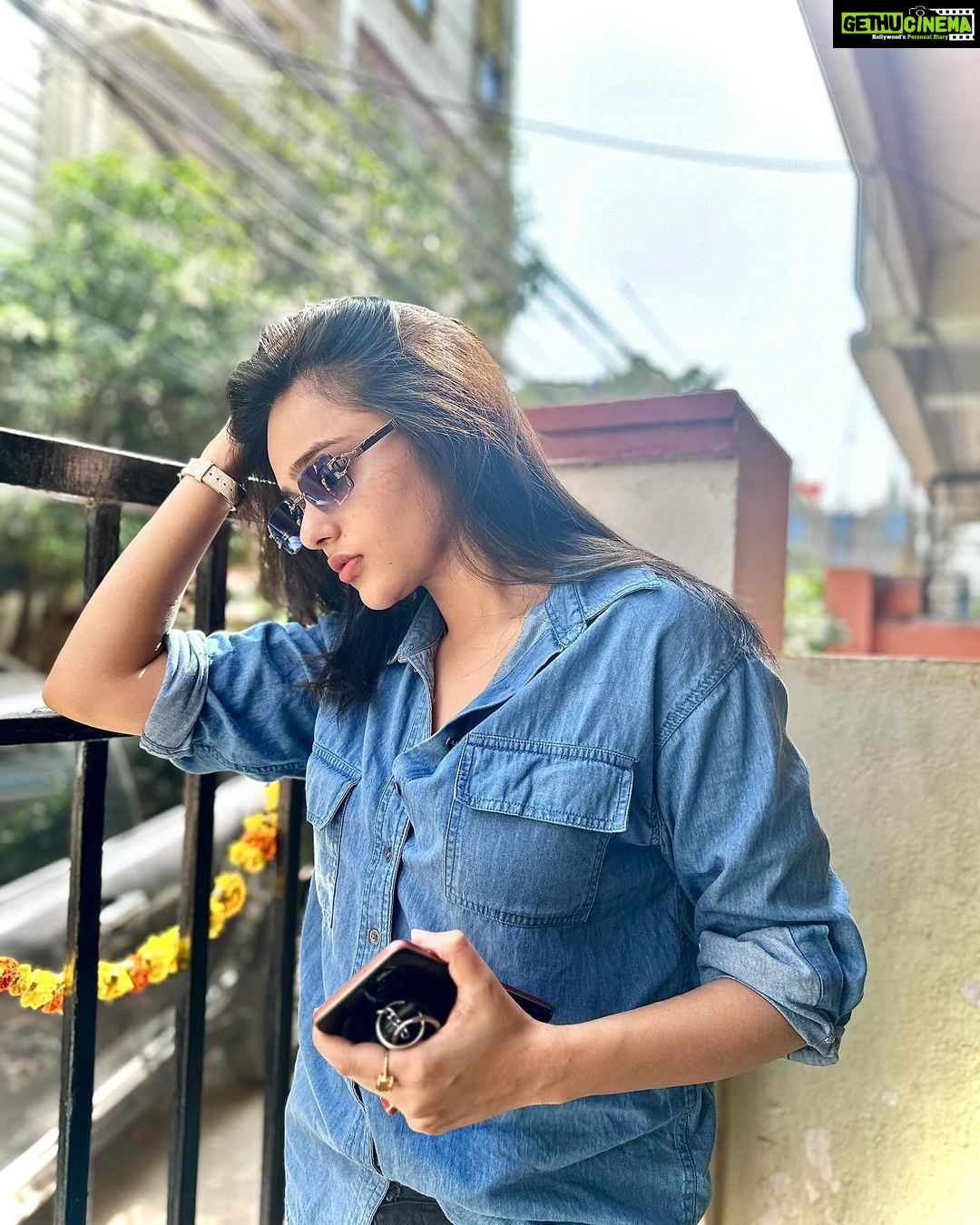 Sri Satya Instagram - 🔥 . . Ok ra @bharath_smart_king_9121 Banetesthunav 😂