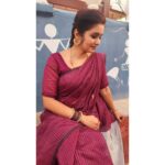 Srithika Instagram - "A new month is coming to take back all the negativity and shower all the positivity in this world to make your life even more wonderful." . Saree @designcloud_boutique Earring @kabijewellery . #shooting #workmode #monthbeginning #november #saree #telugu #aaokkatiadakku