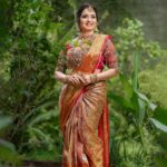Srithika Instagram - "A touch of sophistication and a dash of allure - our bridal blouses are crafted with love." . On Screen: @srithika_saneesh Designer: @kayalkumaran Photography: @weddingsbyskphotography Assisted: @st_kamal_official MuA: @honeylang_makeup_artist Assisted: @udhaya_makeup_world Location: @laureliavilla . Special thanks to @ssr_aaryann , @balajipuducherry @_kumaran_murugesan_ for support.. . #unikcreations #kayalkumaran #bridalblouse #bridesofinstagram #srithika #tamilactress #galatta #pondicherry #pondicherrydiaries Auroville : The Future of World in India