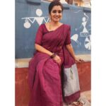 Srithika Instagram - "A new month is coming to take back all the negativity and shower all the positivity in this world to make your life even more wonderful." . Saree @designcloud_boutique Earring @kabijewellery . #shooting #workmode #monthbeginning #november #saree #telugu #aaokkatiadakku