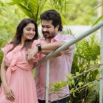 Srithika Instagram - Trending Magarasi Serial Pair. . On Screen: @srithika_saneesh & @ssr_aaryann Thank you for being our Model. Outfit: @unikpondicherry Stylist: @kayalkumaran Photography: @weddingsbyskphotography Assisted: @shotbygowtham Location: @laureliavilla . Special thanks to @balajipuducherry @_kumaran_murugesan_ for support.. . #unikcreations #kayalkumaran #bridalblouse #bridesofinstagram #srithika #tamilactress #galatta #pondicherry #pondicherrydiaries🌴🌊 L' Aurelia Villa