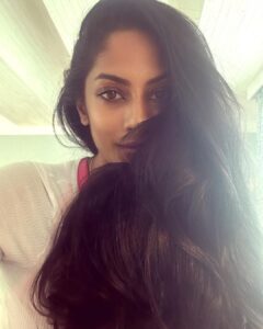 Sriya Reddy Instagram -