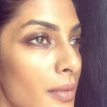 Sriya Reddy Instagram –