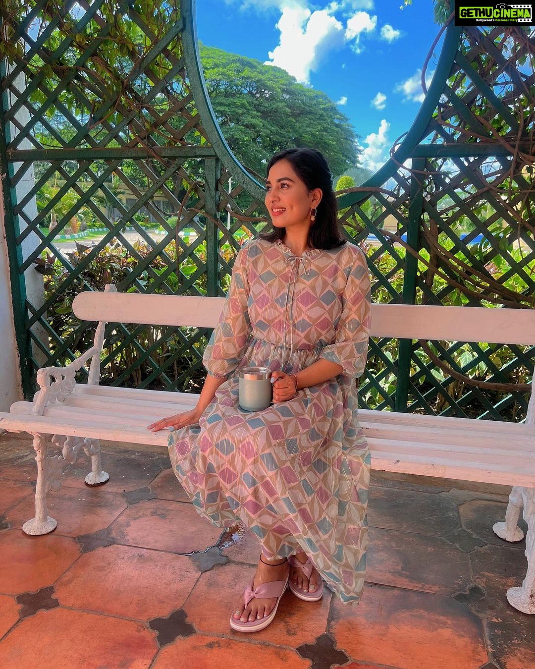 Srushti Dange Instagram - What goes best with a cup of ☕️ ? Another cup