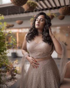 Srushti Dange Instagram - See you tonight at bb house Makkale 🪔🙏♥️

Styled by @puraniii 
MUA by @hairandmakeupbynive 
Photographer @camerasenthil
Jewellery @jewel_by_sankge