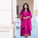 Srushti Dange Instagram – We dream + we stumble + we pursue 🩷

Styled @swethaindiranstylist 
Designed @label_afeera 
MUA by @hairandmakeupbynive 
Jewellery by @fineshinejewels 
Photographer @bathri.ramachandar