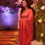 Sruthi Hariharan Instagram - Saree and blouse from @lathaputtanna Jewellery @citrinejewellery Styling @shashwatichandrashekar Make up @shivugowda2011 Hair @kammarishivarajchary #sareeday #anyday