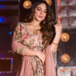 Subhashree Ganguly Instagram - She has a fire in her soul and grace in her heart ♥️ . . . . . . . #instafashion #instagood #fashiongram #ootdfashion #fashionnova