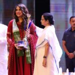 Subhashree Ganguly Instagram - It is an immense honor to receive “Mahanayak Shomman” & with great respect I thank our honourable chief minister @mamataofficial for always appreciating each of us artists & supporting each form of art. It only motivates us to do more & better everytime.