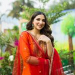 Subhashree Ganguly Instagram - Smile. Love. Dream 🧡 . . . . . . . #instagood #instafashion #fashionstyle #fashiongram #fashionista