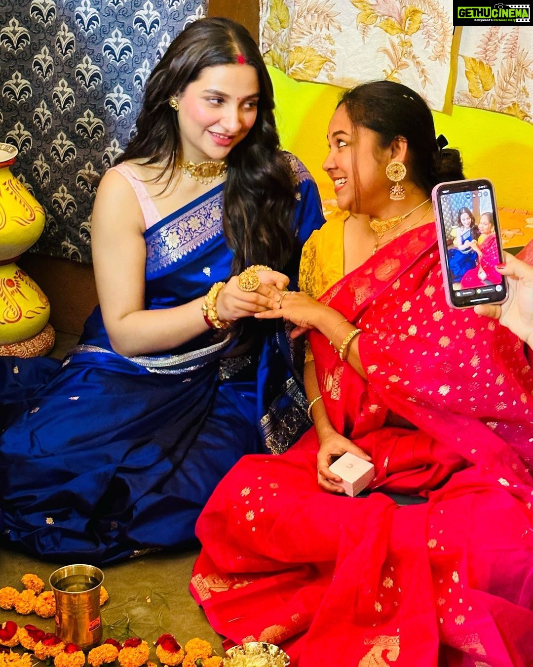 Subhashree Ganguly Instagram - Since class one. It’s been how many years I don’t remember now. Happy birthday my friend 🎈 I love you like anything 😍🥰 @sohini.musicana