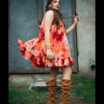 Subhashree Ganguly Instagram - Slay the day 🧡 . . . . . . #instafashion #instagood #instagram #fashionstyle #ootd #slay