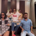 Subhashree Ganguly Instagram - Do it for yourself!! #ReelsOrginals #savagesubhashree @sizaa92 @sarmistha1992 @isuvosri13 @makeupartist.sourab