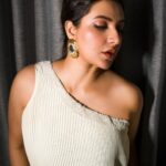 Subhashree Ganguly Instagram - Embrace your inner essence 🤍🤍 . . . . . . . . #instafashion #fashion #fashionstyle #fashionista #instagood #instamood