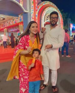 Subhashree Ganguly Instagram - Last night #saptami