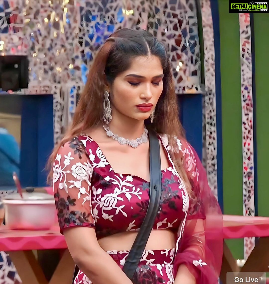 Subhashree Rayaguru Instagram - I can't thank you enough for your incredible support and for casting your vote. Your belief in me means everything! 🙏❤️ Costume by :@sravanthisuresh_boutique Jewellery by : @fashioncurvee #biggboss #biggboss7telugu #starmaa #maa #subhasree #teamsubbu #subbubigboss #BiggBoss #BiggBossTelugu #BiggBoss7Telugu #BiggBossSeason7 #BiggBoss7TeluguUpdates #DisneyplusHotstar #Hotstar #Starmaa #Trending #TrendingReels #Explore #Viral #ViralReels #instagram