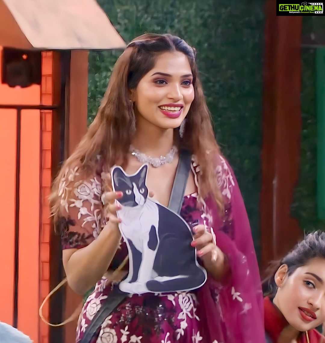 Subhashree Rayaguru Instagram - I can't thank you enough for your incredible support and for casting your vote. Your belief in me means everything! 🙏❤️ Costume by :@sravanthisuresh_boutique Jewellery by : @fashioncurvee #biggboss #biggboss7telugu #starmaa #maa #subhasree #teamsubbu #subbubigboss #BiggBoss #BiggBossTelugu #BiggBoss7Telugu #BiggBossSeason7 #BiggBoss7TeluguUpdates #DisneyplusHotstar #Hotstar #Starmaa #Trending #TrendingReels #Explore #Viral #ViralReels #instagram