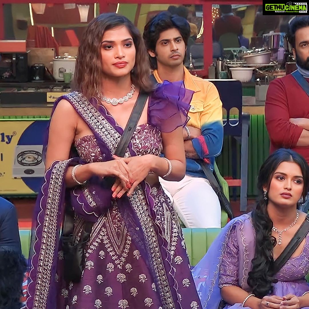 Subhashree Rayaguru Instagram - Queen with love and kindness ❤️ Costume by : @mithra.couture Jewellery by : @aditi_collection #biggboss #biggboss7telugu #starmaa #maa #subhasree #teamsubbu #subbubigboss #BiggBoss #BiggBossTelugu #BiggBoss7Telugu #BiggBossSeason7 #BiggBoss7TeluguUpdates #DisneyplusHotstar #Hotstar #Starmaa #Trending #TrendingReels #Explore #Viral #ViralReels #instagram