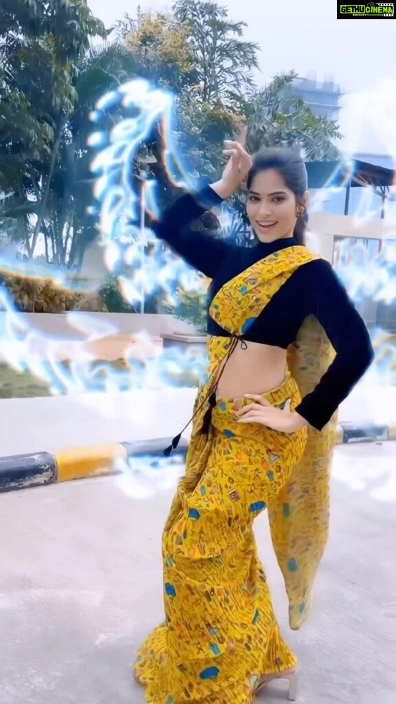 Subhashree Rayaguru Instagram - ❤ Outfit @navya.marouthu . . . . . . . . . . #subbu #subhashree #biggboss #biggboss7 #dance #biggboss7telugu #sivaji #pallaviprashanth #yawar #telugu #telugureels Hyderabad