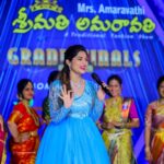 Subhashree Rayaguru Instagram - What a beautiful day with all the lovely people at Vijayawada!❤️✨ Thank you for inviting me as the celebrity guest @srimathi_amaravathi . The energy, the performances & hardwork of these beautiful srimathiss was just spectacular.🥳👏 Hope you have many more seasons coming up & you keep encouraging & empowering women of Telugu states even more. Truly proud & grateful of all you ladies❤️❤️❤️ Wearing @sreha_designer_studio #srimathiamravathi #subbu #subhashree #biggboss #biggboss7 #biggboss7telugu #womenempowerment #pallaviprashanth #sivaji #princeyawar #spy #spys Vijayawada, India