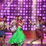 Subhashree Rayaguru Instagram - Performing for @starmaa Aadivaram Parivaram Diwali Special Episode this Sunday 11am onwards🔥🤩 . . . . . . . #starmaa #aadivaramwithstarmaaparivaram #subbu #subhashree #pallaviprashanth #princeyawar #sivaji #biggboss7telugu #biggboss #biggboss7 Hyderabad