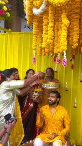 Subhashree Rayaguru Instagram - @maanasnagulapalli Haldi Celebration😍🥳✨

#maanas #maanasnagulapalli #biggboss #biggbosstelugu #biggboss7 #haldi #haldiceremony #vijayawada #maanaswedssrija #subbu #subhashree #wedding