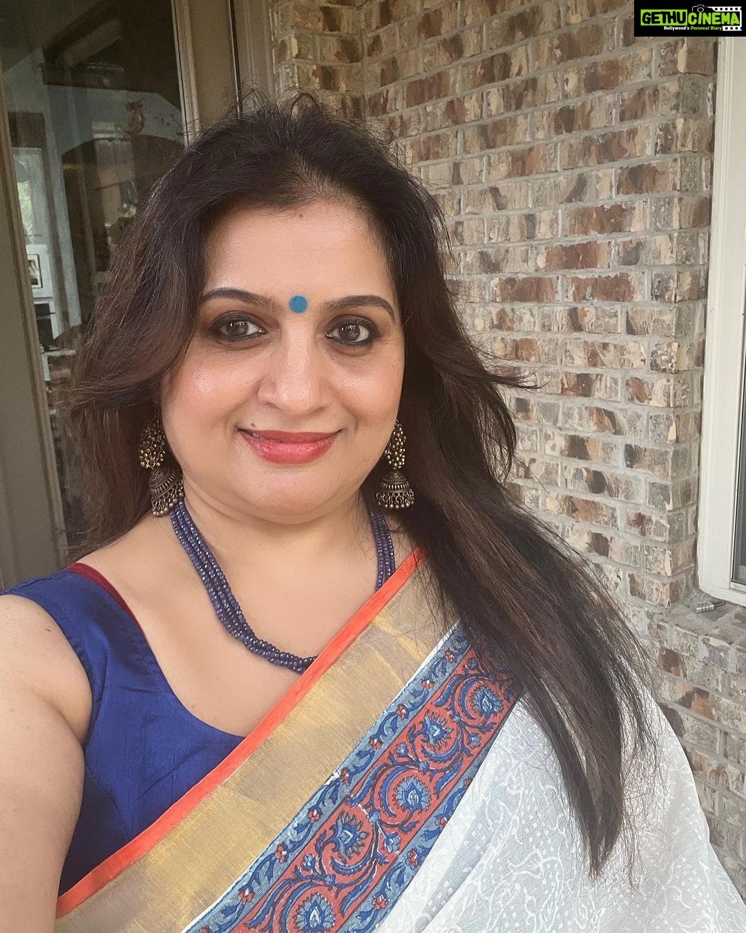 Suchitra Murali Instagram - Onam vibes..💐🌹🌹🌹