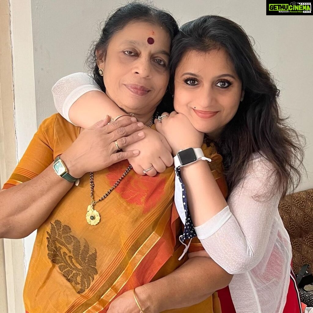 Suchitra Murali Instagram - My strength, My weakness,My blessing, the list can go on…..Amma Happy Mother’s day 😘😘😘😘💐💐💐💐