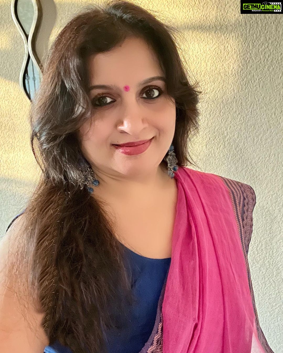 Suchitra Murali Instagram - Be a flamingo in a flock of pigeons." 😜