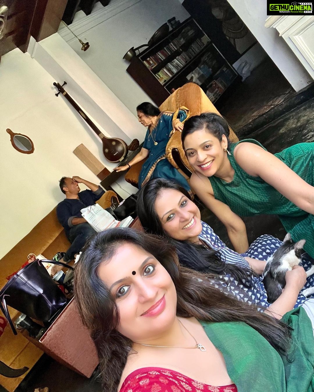 Suchitra Murali Instagram - Family..🥰