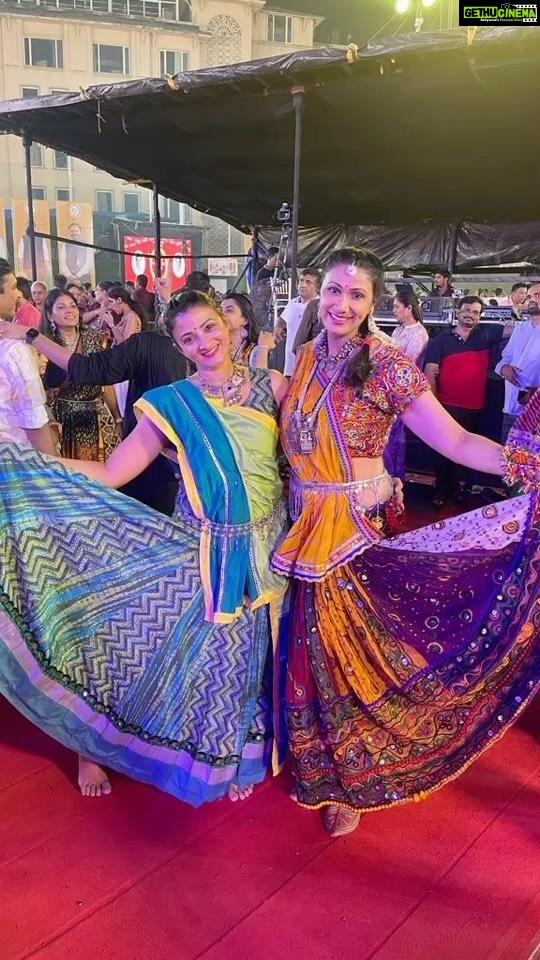 Suhasi Dhami Instagram - Nacho 💃💃💃💃💃 @jaisheeldhami @kavittagranaa