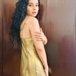 Sukirti Kandpal Instagram - 🎉🍾💵
