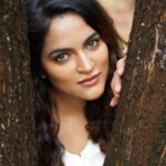 Sukrutha Wagle Instagram – Happiness is seeing life for what it is in all the little moments 💕💕💕

Click by @idle_works 

.
.
#sukrutha #sukruthawagle #sukrutha_wagle #actress Bangalore, India