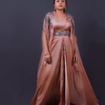Suma Kanakala Instagram - From the recent Peda Kapu 1 Pre Release event✨ Styled by @stylebyannapurna Style team @i.deekshasetti & @chandrika_kamesetti Collaboration with Outfit @prashantikumarlabel Jewellery @shopriyaaofficial Makeup @madhu_derangula Hair @koduruamarnath Photography @valmikiramuphotography #suma #sumakanakala #anchorsuma #anchorsumakanakala #pedakapu #pedakapu1prereleaseevent