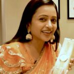 Suma Kanakala Instagram - Hi family| I’ve recently visited Seeta Gold & Diamonds in Chandanagar to purchase Mukku Pudaka for Sravana Masam but I couldn’t stop myself from having a look at their beautiful collection of Premium Gold & Diamond Jewellery. There are also surprise gifts on all purchases of gold and diamonds this Sravana Masam. Call or WhatsApp: +91 960 33 22 111 Address: Seeta Gold & Diamonds, Shop No E - 1, Ground Floor, Tapadia Maruti Infinity Mall, Gangaram, Engineers Enclave, Chanda Nagar, Hyderabad, Telangana 500050 Location: maps.app.goo.gl/GTMiCeaFeVboiMa68. #sumakanakala #anchorsuma #anchorsumakanakala #suma #varalakshmivratham #goldshopping