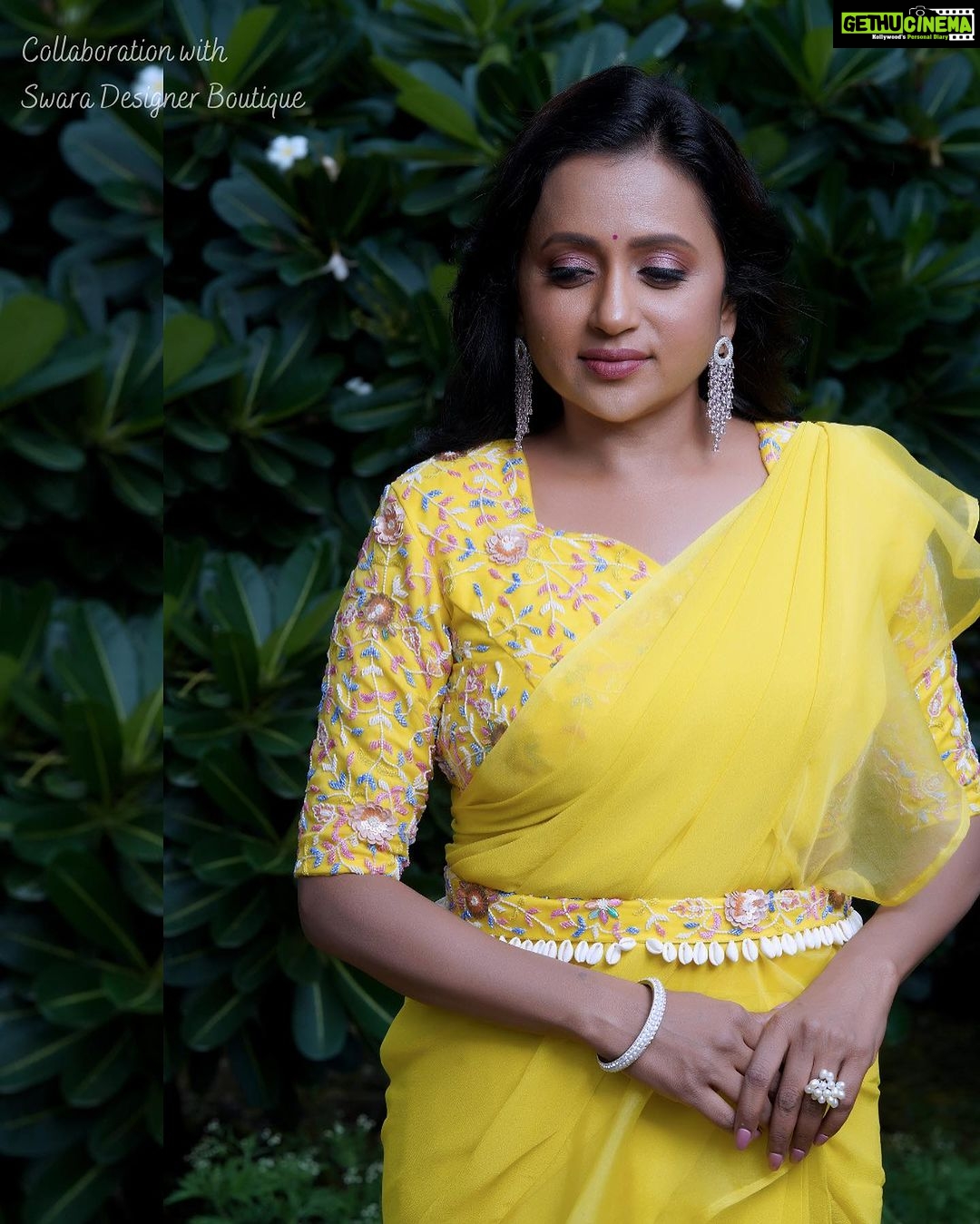 Suma Kanakala Instagram - π Styled by @officialanahita Collaboration with @swaradesignerboutique Makeup, Hair & Nails @emraanartistry Photography @valmikiramuphotography #suma #sumakanakala #anchorsuma #saturday #anchorsumakanakala