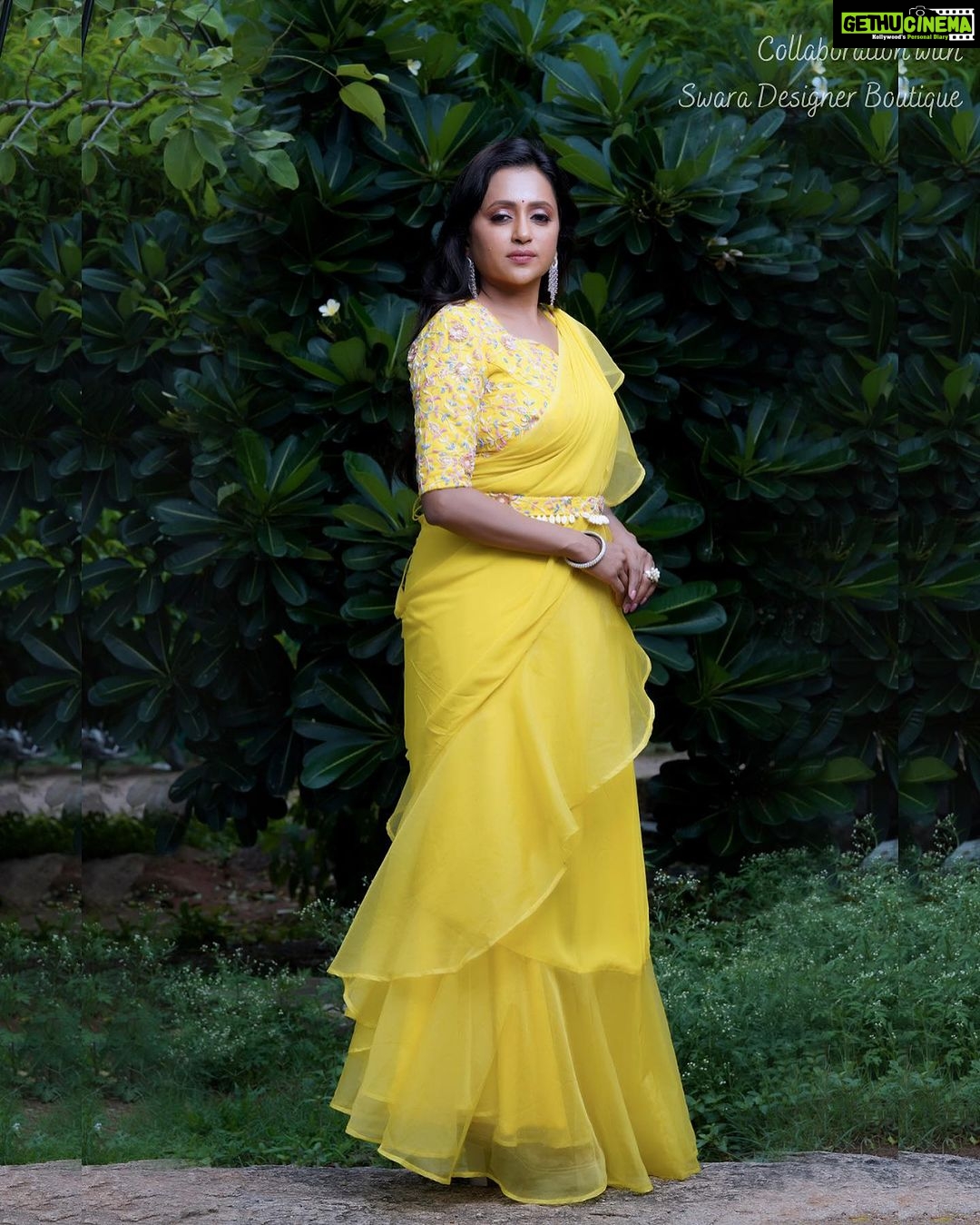 Suma Kanakala Instagram - π Styled by @officialanahita Collaboration with @swaradesignerboutique Makeup, Hair & Nails @emraanartistry Photography @valmikiramuphotography #suma #sumakanakala #anchorsuma #saturday #anchorsumakanakala
