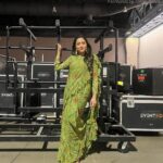 Suma Kanakala Instagram - 💚 Styled by @officialanahita Collaboration with Outfit @bytarunisrigiri Jewellery @adornablesbysonalimehra Makeup & Hair @zealmakeupstudio #sumakanakala #suma #anchorsuma #anchorsumakanakala