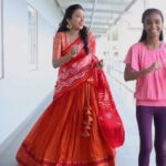 Suma Kanakala Instagram - 💃😝💃 #sumakanakala #suma #anchorsuma #dance #dancereels #funatwork #behindthescenes #sumaadda #anchorsumakanakala